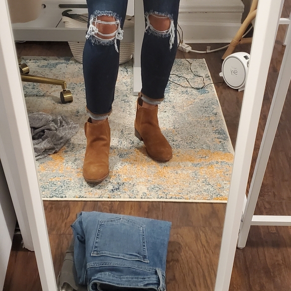 L'agence Margot High Rise Skinny Jeans - Picture 6 of 7